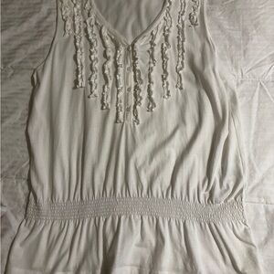 Jones New York Cream Ruffle Blouse